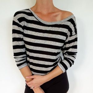 Eye Candy gray black striped open back long sleeve tee size large